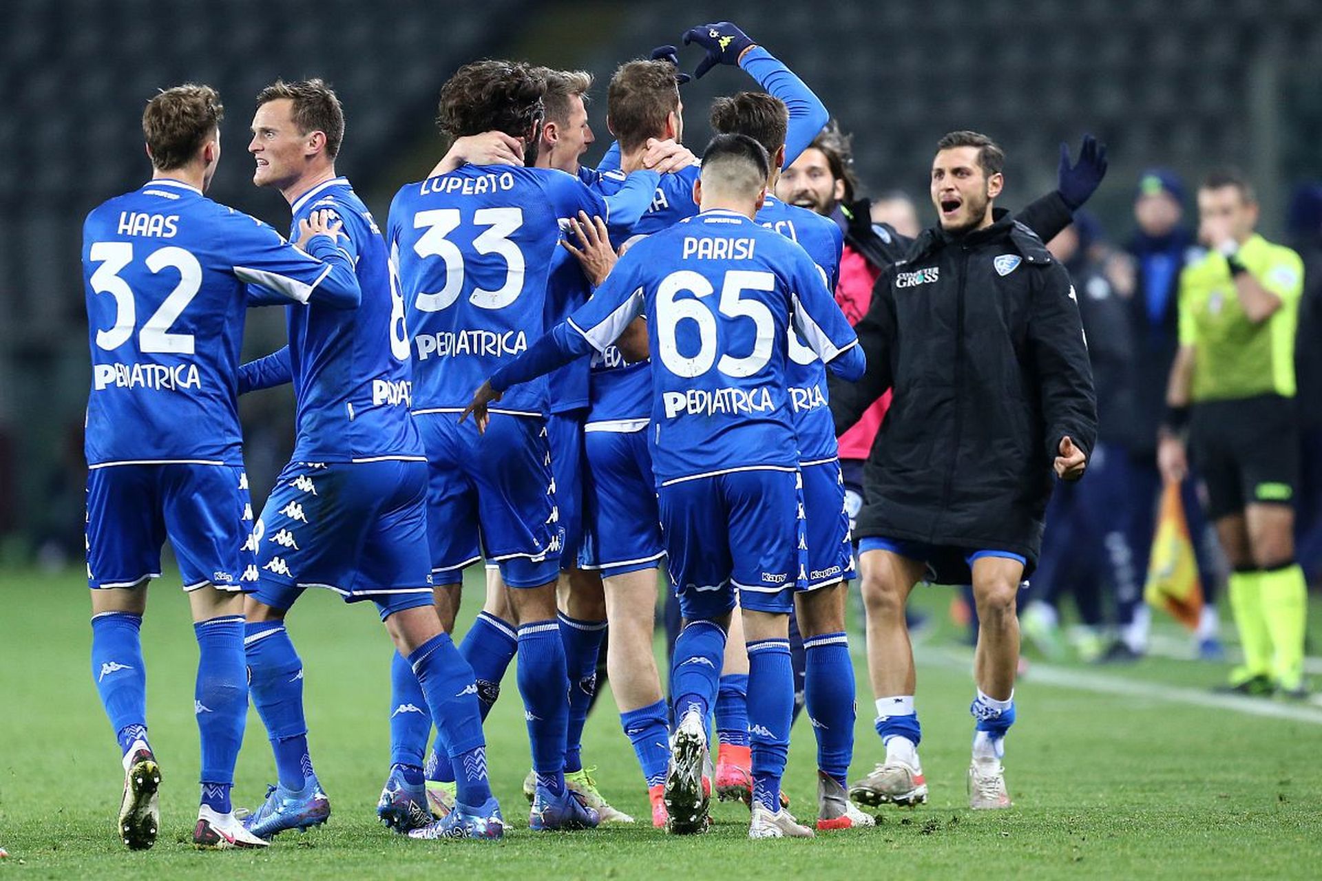 中场的新核 中场的新核