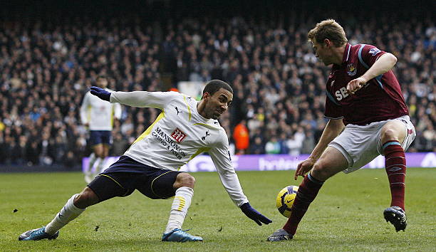 中国足球的 中国足球的